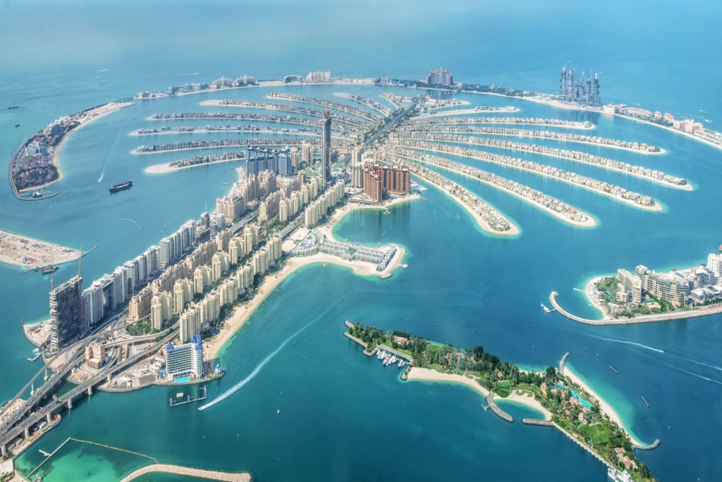 top-9-areas-to-buy-property-in-dubai-Palm-Jumeirah-scaled